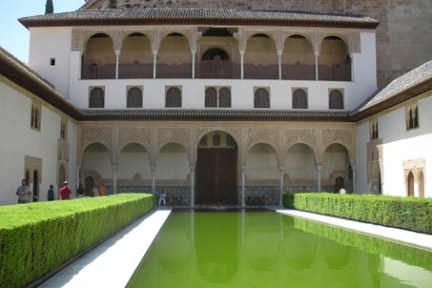 alhambra garden