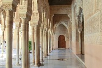 alhambra columns