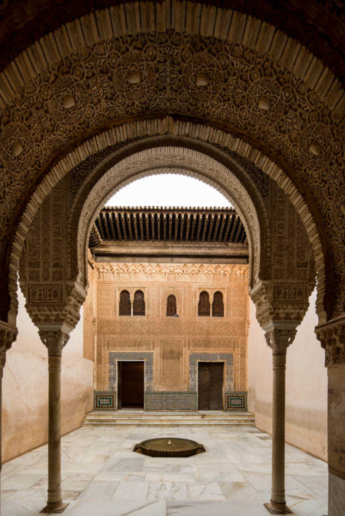 fachada de comares